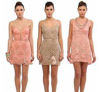 vestidos fucsias brillantes