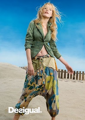 ropa colorida de verano