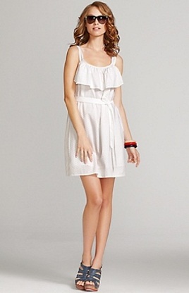 vestidos casuales con volantes