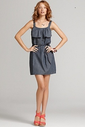 vestidos casuales con volantes