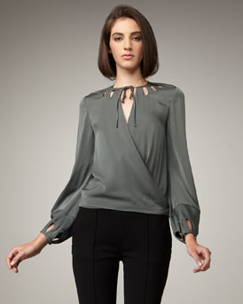 blusas de colores llamativos