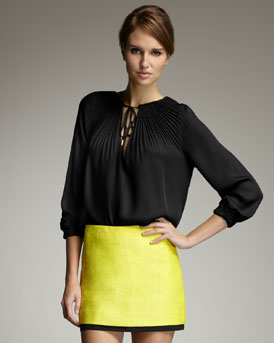 blusas de colores llamativos