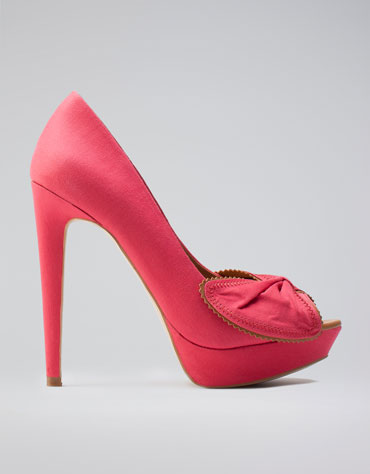 zapatos altos de fiesta