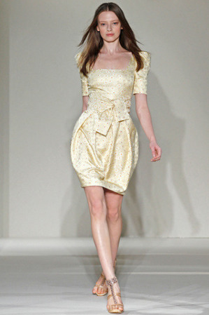 vestidos hasta la rodilla