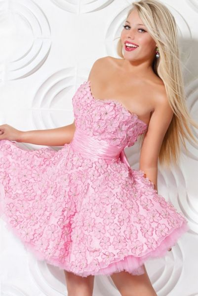 vestidos muy cortos de moda