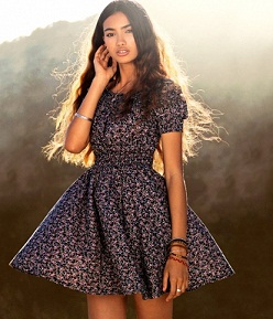 vestidos cortos floreados 