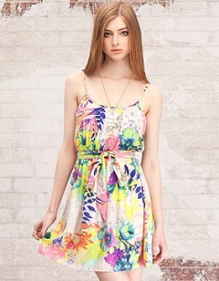 vestidos cortos estampados