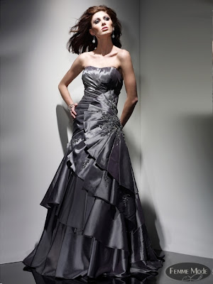 vestidos largos con capas