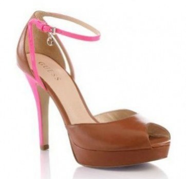 zapatos altos de verano