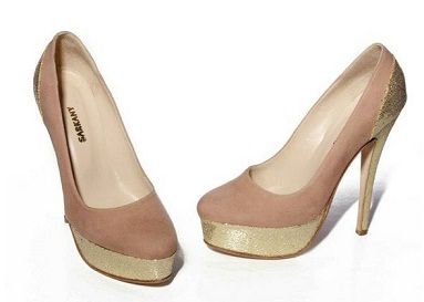 zapatos con brillos