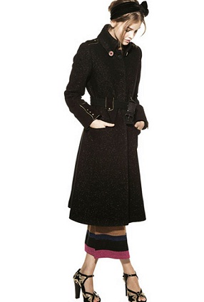 ropa moderna y femenina