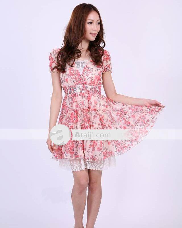 vestidos floreados de moda 2012