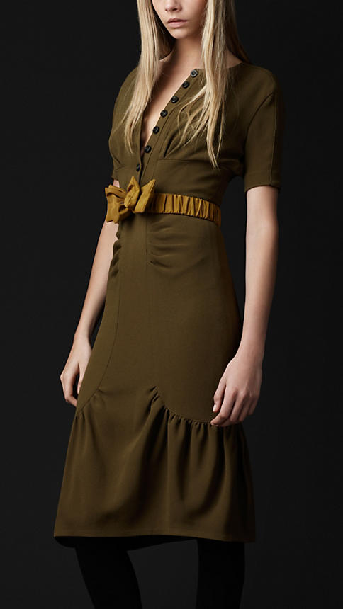Vestidos-Burberry-1