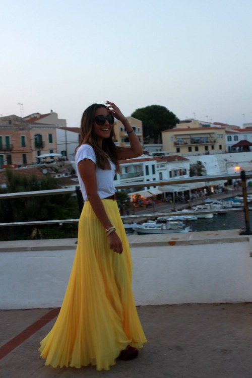 tendencia outfits amarillos