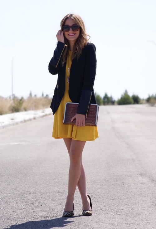 tendencia outfits amarillos