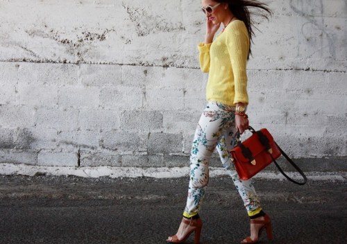 tendencia outfits amarillos