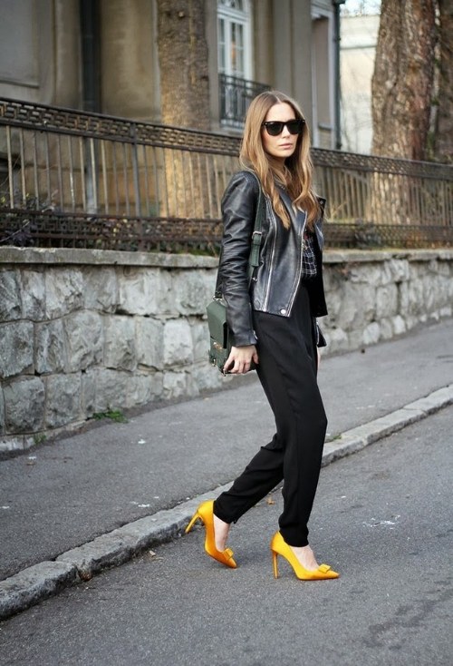 chaqueta cuero negro outfits