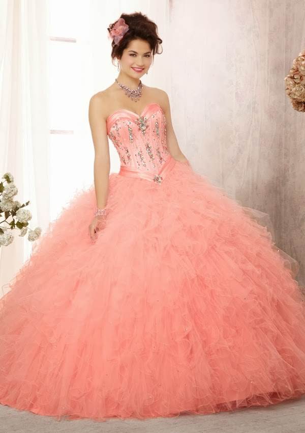 Grandiosos vestidos de Quinceañera | Coleccion Vizcaya 2014 | AquiModa.com