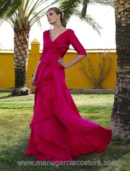 Vestidos de fiesta con manga | AquiModa.com