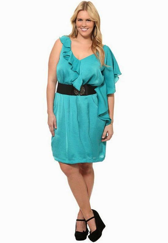hermosa-gordita-traje1