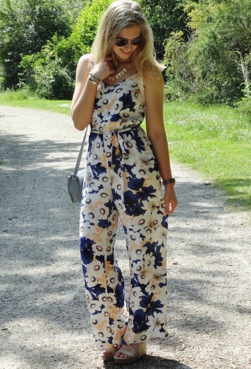 jumpsuits de flores outfits