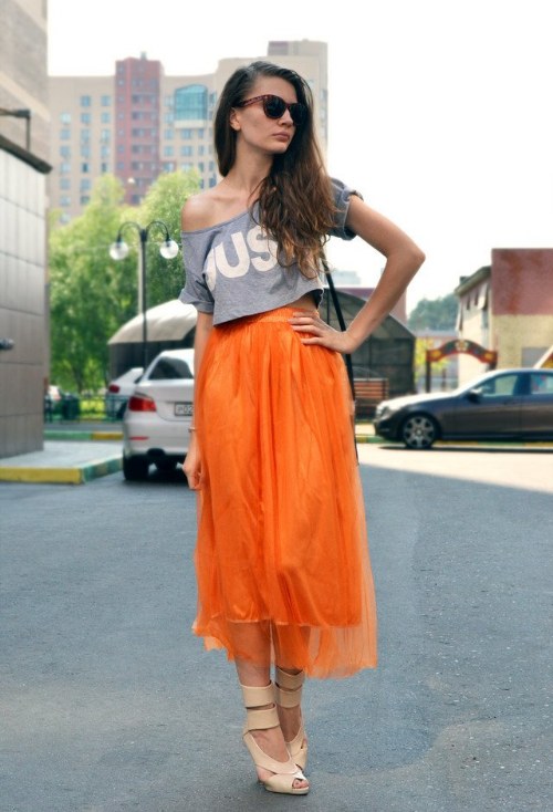 outfits color naranja moda verano