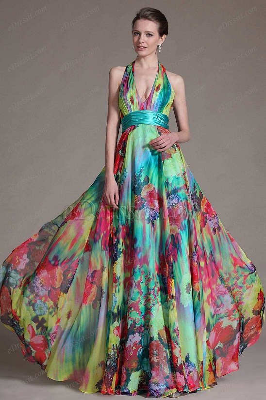 Despampanantes vestidos estampados para fiestas | AquiModa.com
