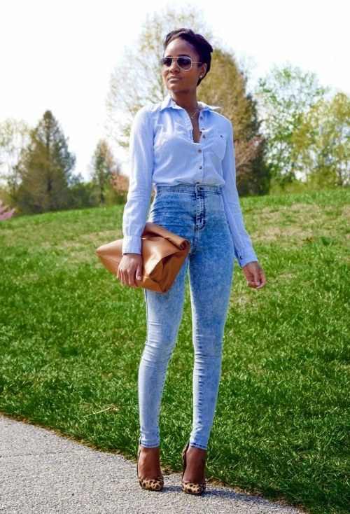 pantalones denim a la cintura