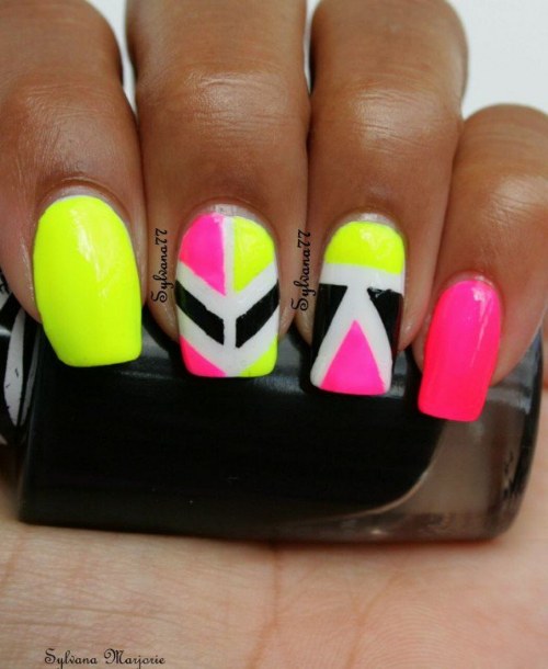 uñas color neon diseños 