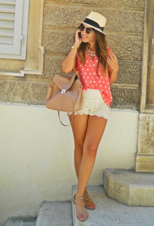 outfits con shorts tejidos crochet