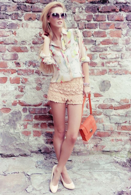 outfits con shorts tejidos crochet