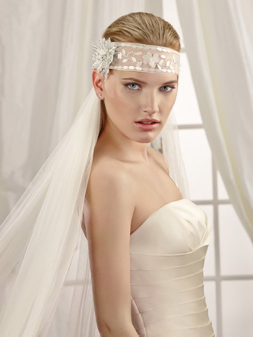 velos modernos para novias