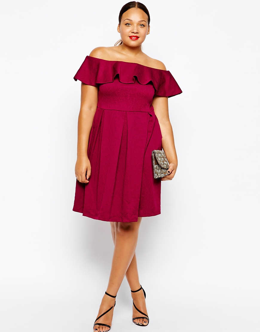 Vestidos de bodas para invitadas gorditas