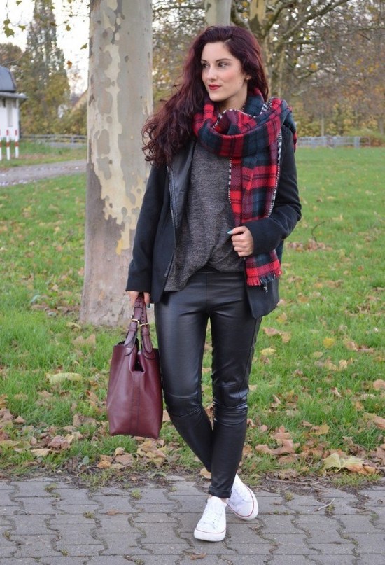 mejores maneras outfits bufandas moda otoño