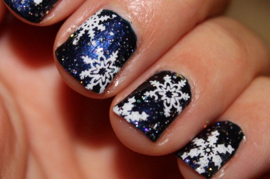 copos de nieve diseño uñas diciembre
