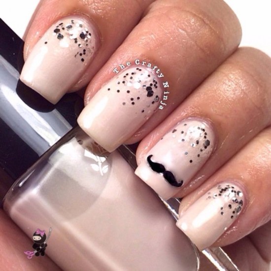 uñas diseños bigotes mostachos