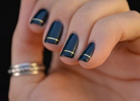 diseño minimalista uñas sencillas