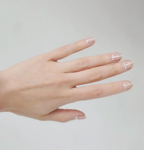diseño uñas minimalistas simples