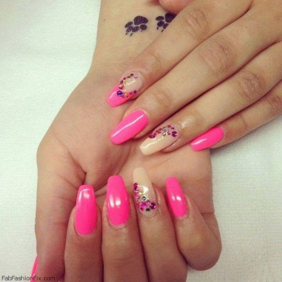 diseños uñas largas manicure 