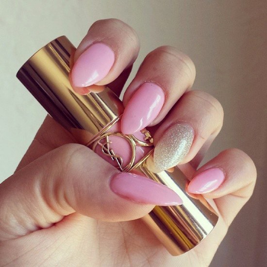 uñas rosa dorado diseños