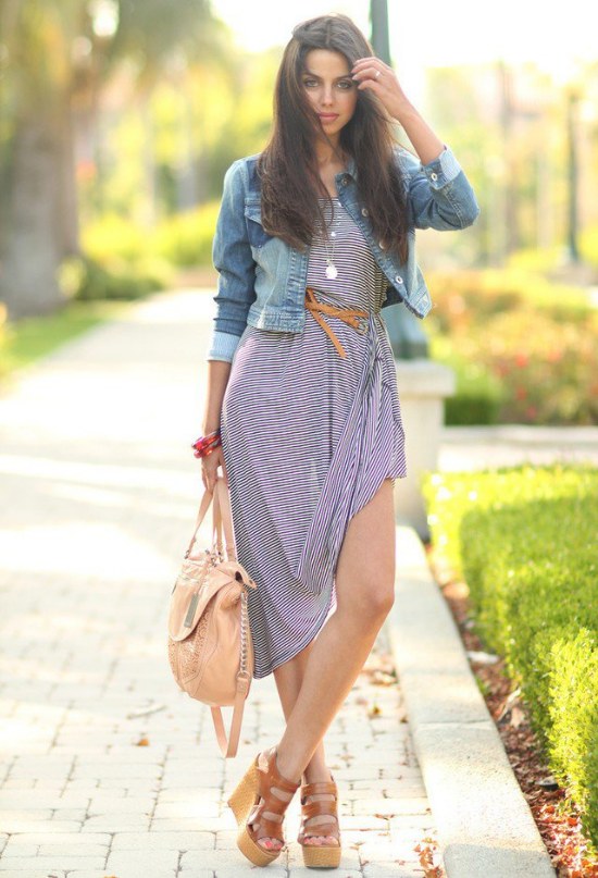 Combinaciones de Outfits con Chaquetas de Jean para Primavera