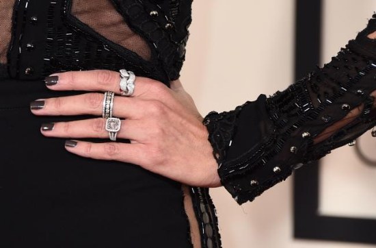 manicure uñas celebridades grammy