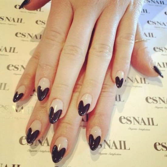 uñas diseños corazones