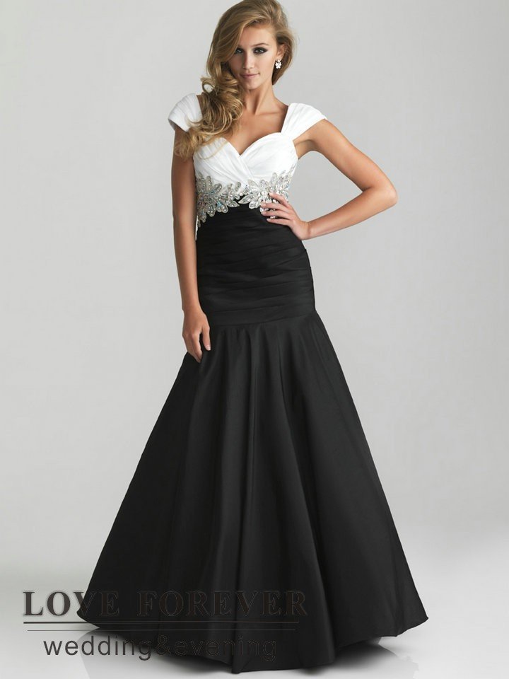 vestidoblancoynegro