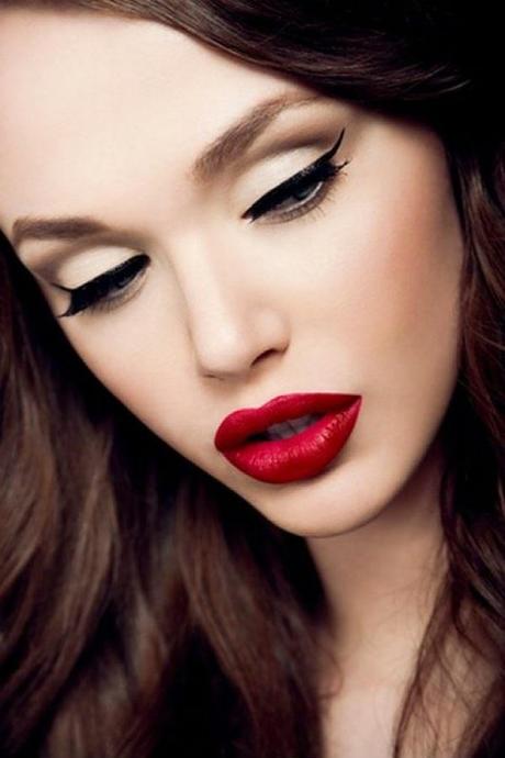 maquillaje estilo cat eye