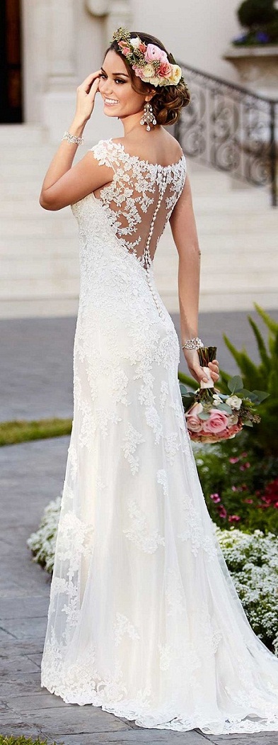 encantadores y románticos vestidos para novias | aquimoda