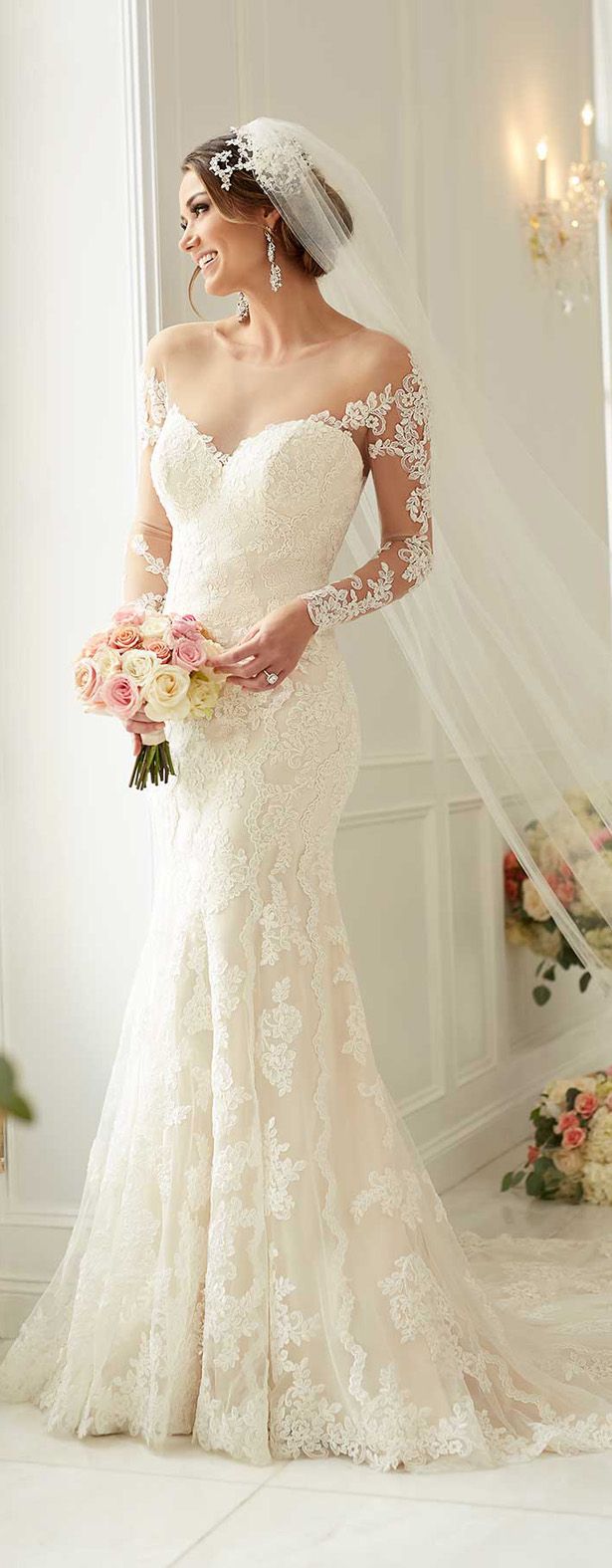 Encantadores y románticos vestidos para novias | AquiModa.com