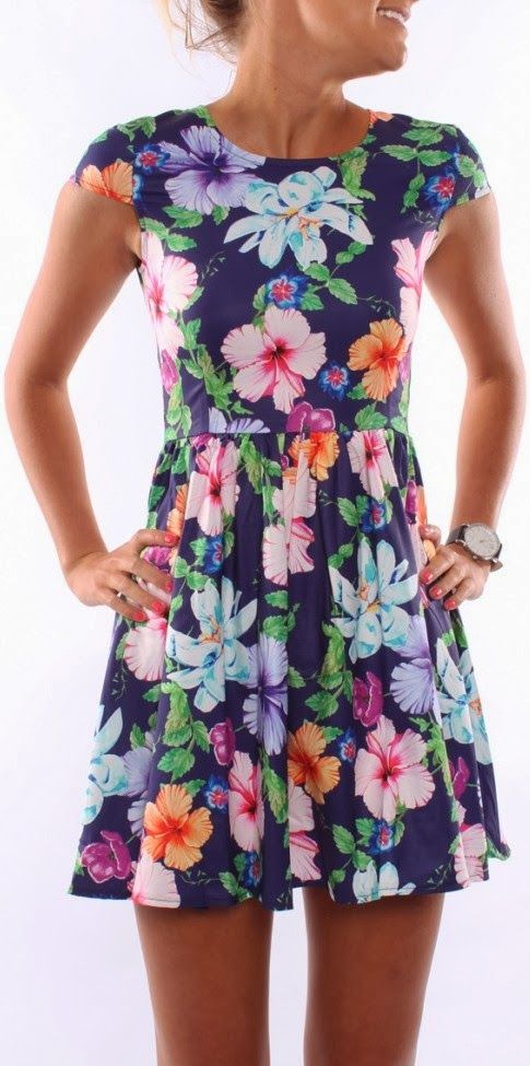 Vestidos cortos floreados: Preciosos!! | AquiModa.com