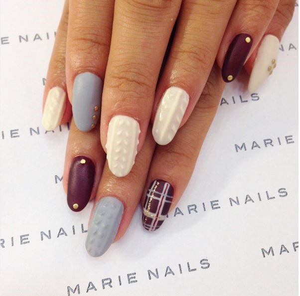 diseños sueter uñas