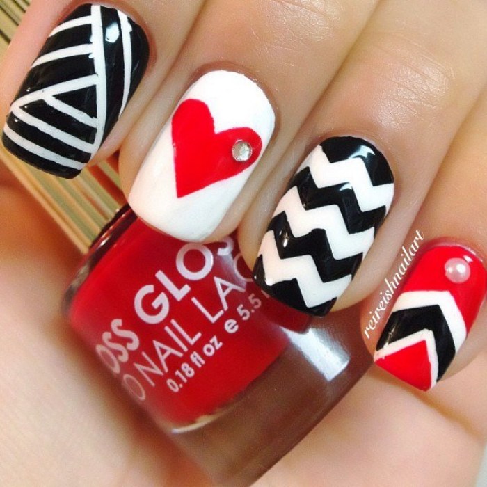 uñas corazones valentin